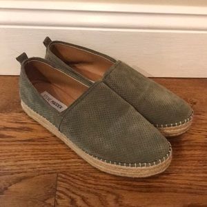 Steve Madden Olive Espadrilles 7.5